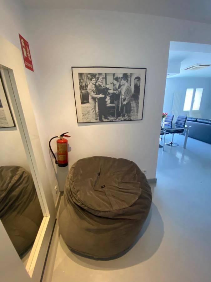 Apartamento En Madrid Rio Con Parking Gratuito Luaran gambar
